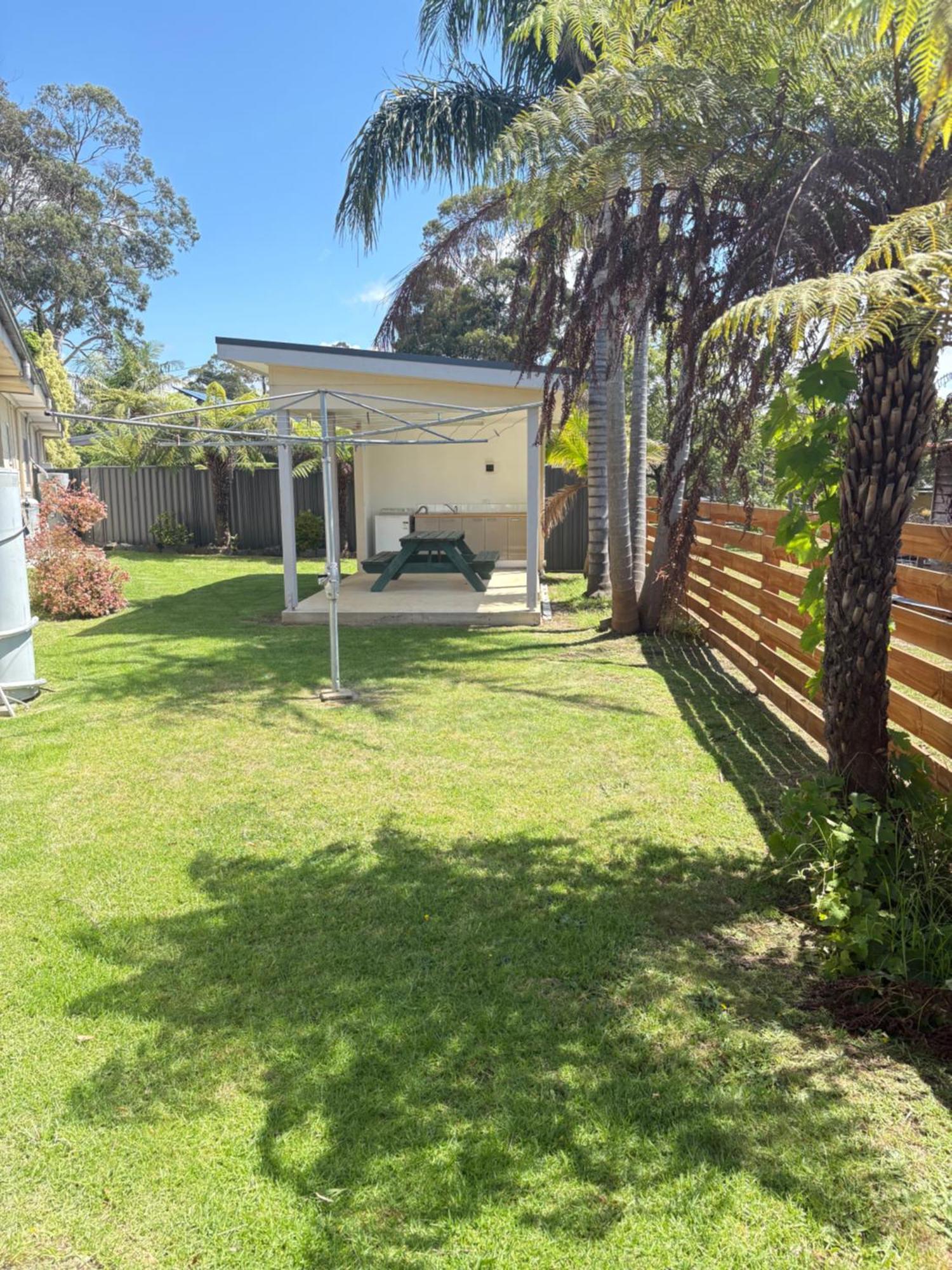 Luxury Holiday Unit 8Min Walk To Town Center With Boat Parking Mallacoota Bagian luar foto
