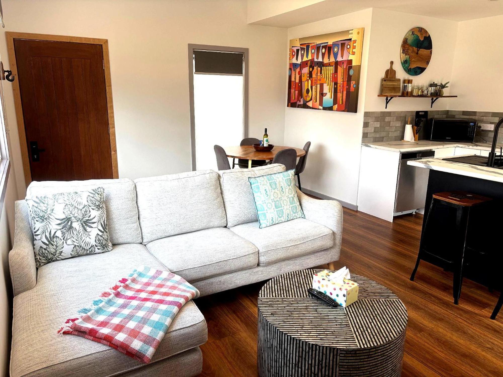 Luxury Holiday Unit 8Min Walk To Town Center With Boat Parking Mallacoota Bagian luar foto